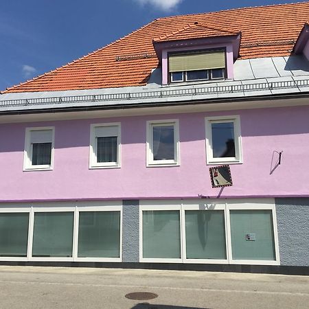 Haus Weisses Lamm Lägenhet Weitensfeld Exteriör bild